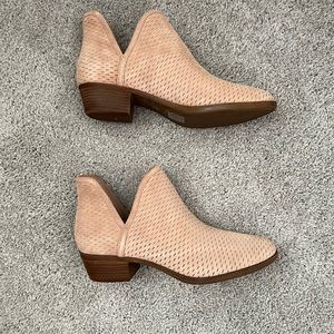 🍀Lucky Brand Ankle Bootie🍀